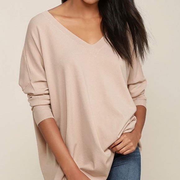 Lulu's | Oversized V-neck Sweater - Picture 1 of 6